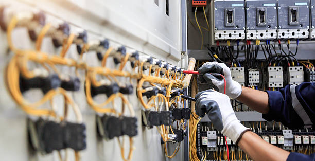 Professional Electrician technician working in Brentwood, MD